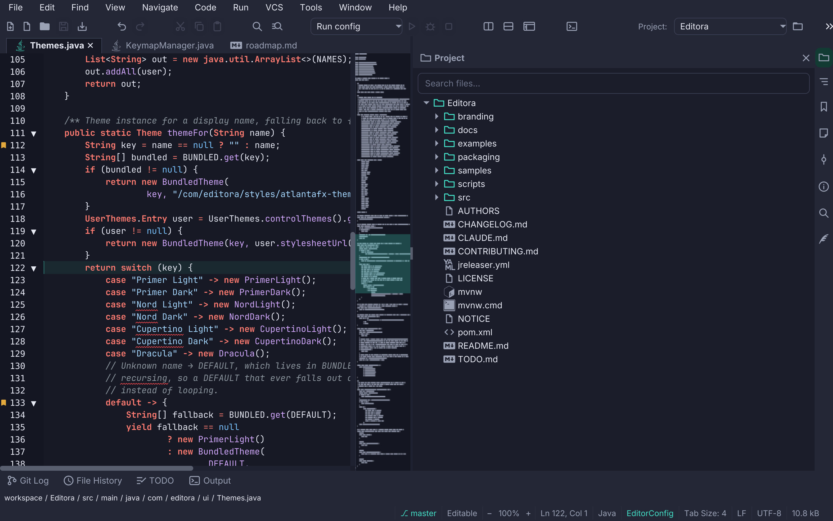 The Editora editor: a Java file with syntax highlighting, a line-number gutter with bookmarks, a minimap, and a status bar